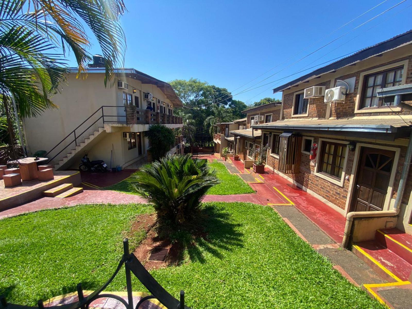 Los Helechos II Hotel Puerto Iguazu Exterior photo